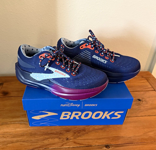 Brooks ghost max rundisney - max, 3